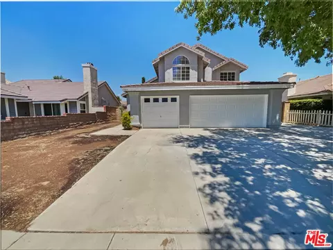 1615 E Kettering St, Lancaster, CA 93535