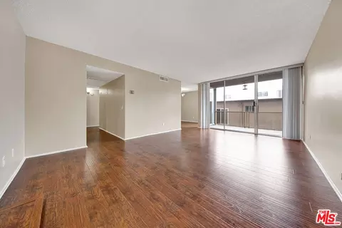 Living - 950 N Louise St, Glendale, CA 91207 photo 1 of 1