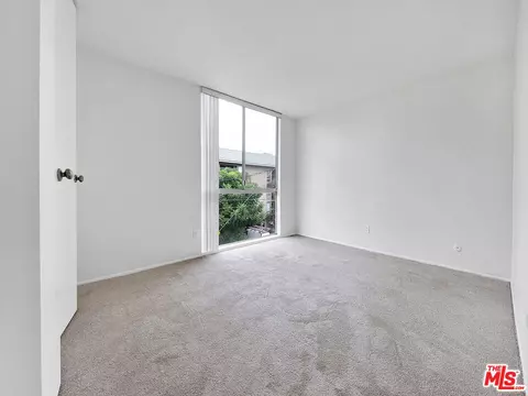 Bedroom - 950 N Louise St, Glendale, CA 91207 photo 2 of 2