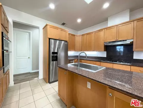 748 Locust St #502, Pasadena, CA 91101 photo 7