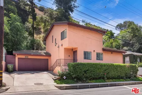 1828 Benedict Canyon Dr, Beverly Hills, CA 90210