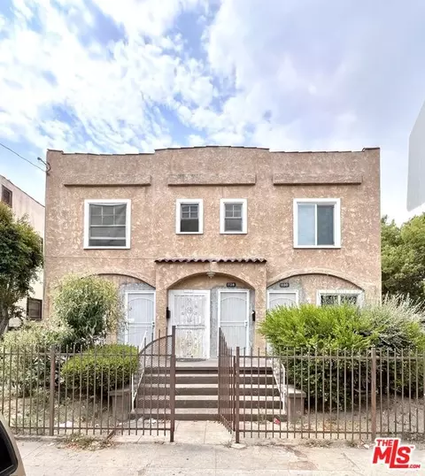 1124 W 42nd St, Los Angeles, CA 90037