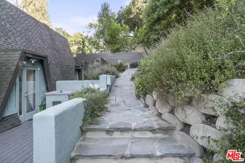 3971 Oeste Ave, Studio City, CA 91604 photo 28