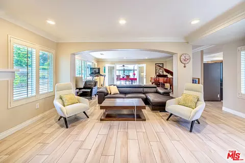 Living - 1195 Via Pintada, Riverside, CA 92507 photo 2 of 4
