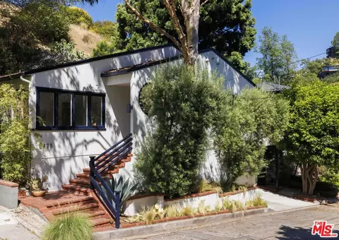 5925 Tuxedo Ter, Los Angeles, CA 90068