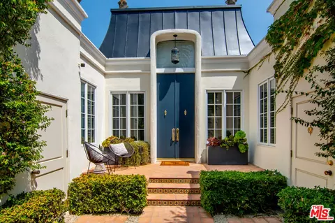 538 S Plymouth Blvd, Los Angeles, CA 90020