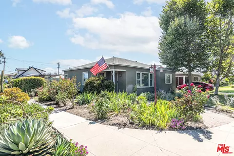 9642 Borson St, Downey, CA 90242