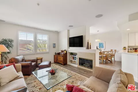 12963 Runway Rd #408, Playa Vista, CA 90094