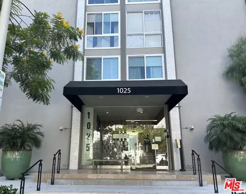 1025 N Kings Rd #109, West Hollywood, CA 90069