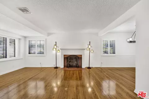 3536 Encinal Ave, La Crescenta, CA 91214 photo 5