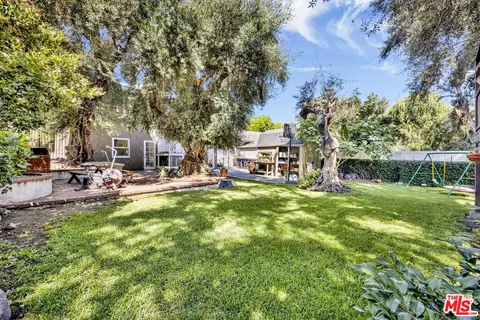 3536 Encinal Ave, La Crescenta, CA 91214 photo 25