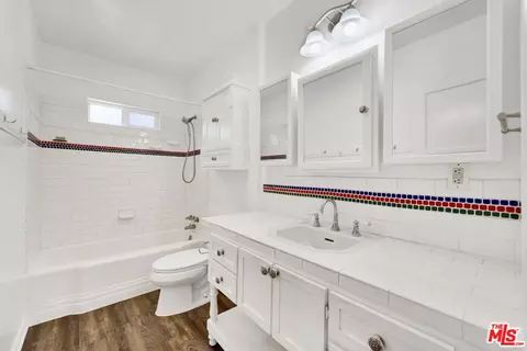 3536 Encinal Ave, La Crescenta, CA 91214 photo 15