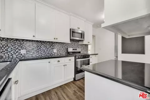 3536 Encinal Ave, La Crescenta, CA 91214 photo 8