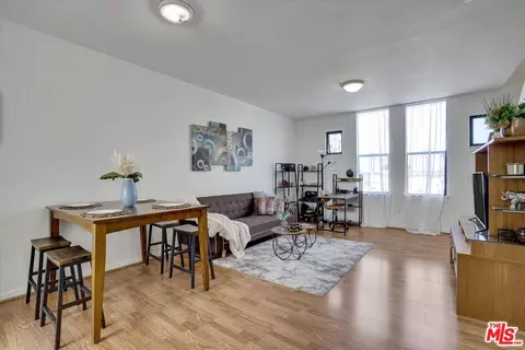 8021 S Vermont Ave #51, Los Angeles, CA 90044