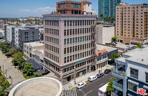 207 E Broadway #401, Long Beach, CA 90802 photo 3