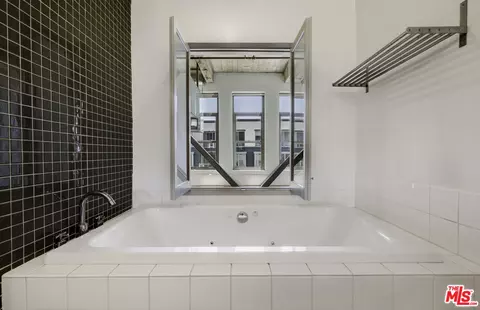 207 E Broadway #401, Long Beach, CA 90802 photo 14