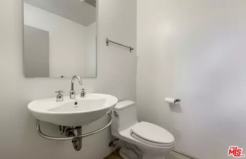 207 E Broadway #401, Long Beach, CA 90802 photo 16