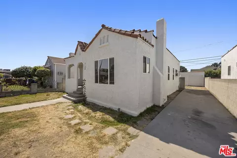 1128 W 65th Pl, Los Angeles, CA 90044