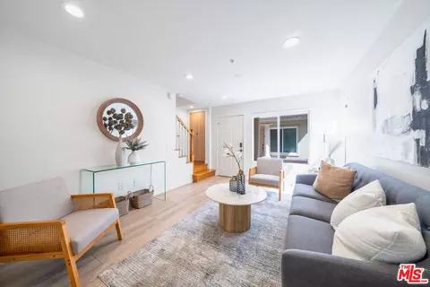 456 Shatto Pl #19, Los Angeles, CA 90020