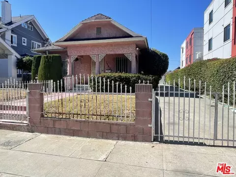 1583 W 35th Pl, Los Angeles, CA 90018