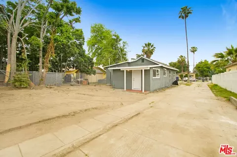 Exterior - 961 E 2nd St, San Bernardino, CA 92408 photo 3 of 3