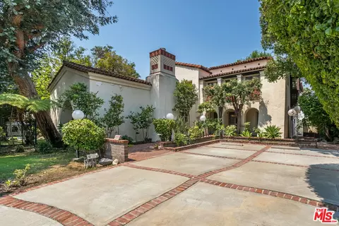 1641 N Ogden Dr, Los Angeles, CA 90046