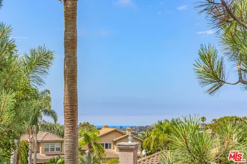 View/Area - 2527 Ivy Rd, Oceanside, CA 92054 photo 1 of 1