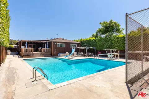 3407 Cabrillo Blvd, Los Angeles, CA 90066