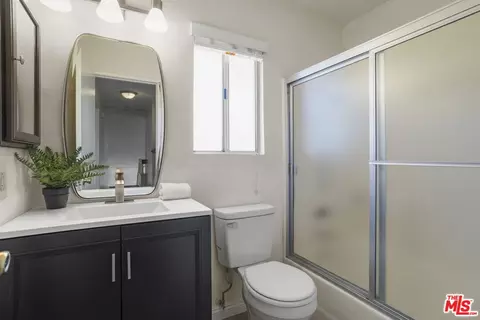 Bath - 3937 Merced River Rd, Ontario, CA 91761 photo 2 of 2