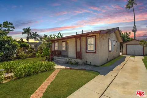 1326 W 96th St, Los Angeles, CA 90044