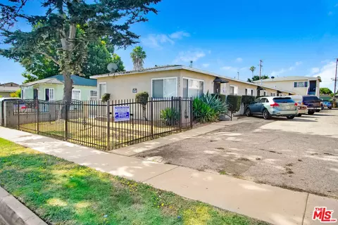 1232 W 94th St, Los Angeles, CA 90044