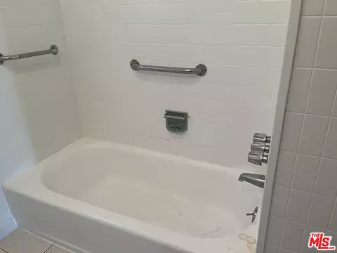 829 W 138th St, Compton, CA 90222 photo 4