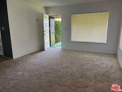 829 W 138th St, Compton, CA 90222 photo 2