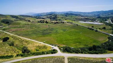 1066 Drum Cyn, Lompoc, CA 93436