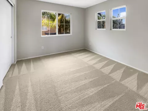 Bedroom - 812 Gitano Dr, Oxnard, CA 93030 photo 2 of 4