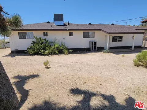 6383 Murrieta Ave, Yucca Valley, CA 92284 photo 15
