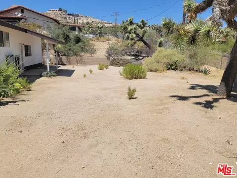 6383 Murrieta Ave, Yucca Valley, CA 92284 photo 10