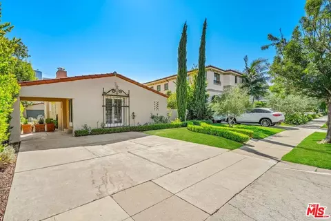 133 N Rexford Dr, Beverly Hills, CA 90210