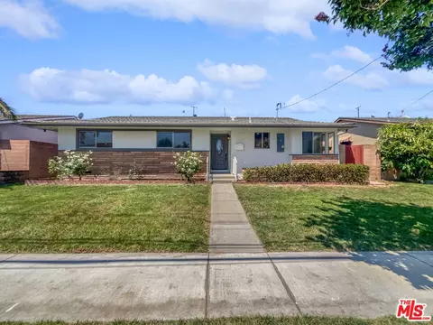 19231 Newland St, Huntington Beach, CA 92646