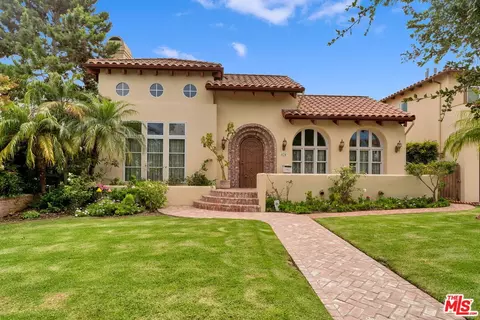 424 10th St, Santa Monica, CA 90402