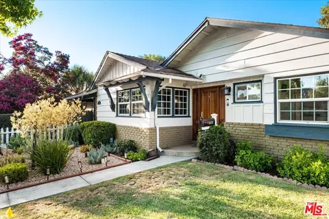 15533 Otsego St, Encino, CA 91436