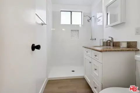 Bath - 17503 Prondall Ct, Carson, CA 90746 photo 1 of 6