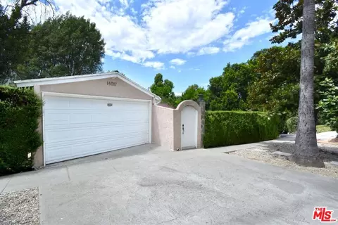 14017 Valley Vista Blvd, Sherman Oaks, CA 91423
