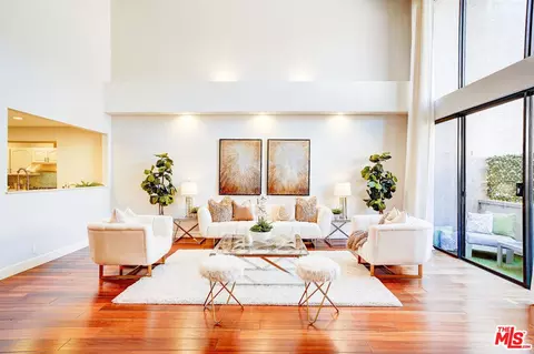 1520 S Beverly Glen Blvd #406, Los Angeles, CA 90024