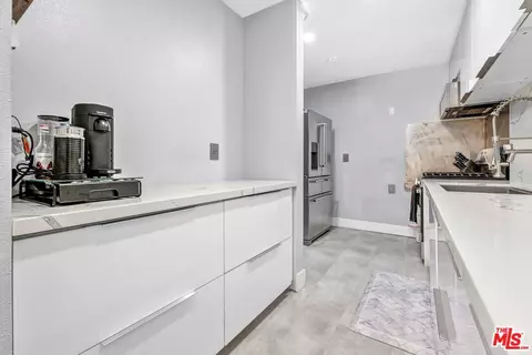 Kitchen - 9322 Shadowood Dr #C, Montclair, CA 91763 photo 6 of 6