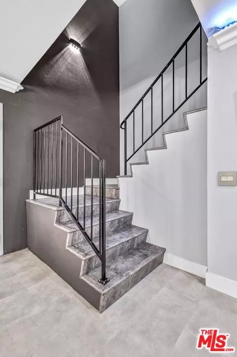 Entry Way - 9322 Shadowood Dr #C, Montclair, CA 91763 photo 4 of 4
