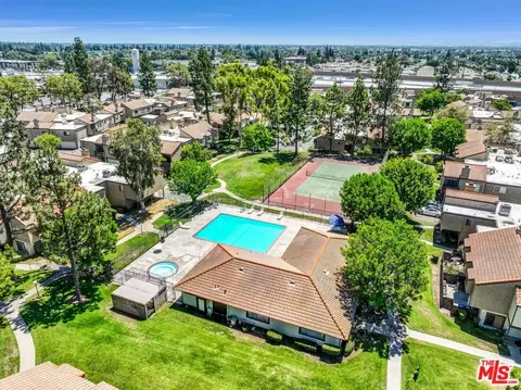 View/Area - 9322 Shadowood Dr #C, Montclair, CA 91763 photo 3 of 6