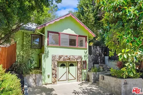 3870 Udell Ct, Los Angeles, CA 90027
