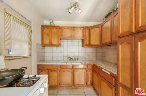 Kitchen - 1212 S Temple Ave, Compton, CA 90221 photo 1 of 2