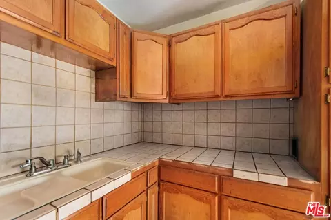 Kitchen - 1212 S Temple Ave, Compton, CA 90221 photo 2 of 2